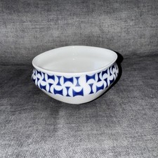 Sargadelos bowl from the Martiño collection. 11.5cm Diameter.