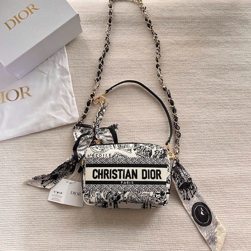 Christian dior clutch limited - christian,