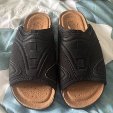 FLY FLOT MENS SIZE 8/42 BLACK SLIDERS NEW