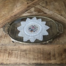 Vintage Oval Floral Lace &