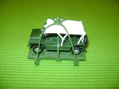 Dinky toys 601 - dinky, austin