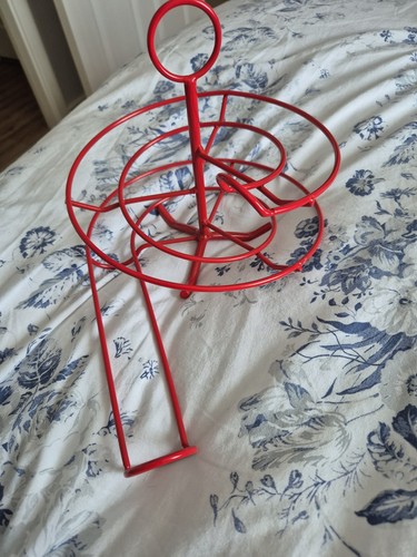 Quirky egg holder red - quirky,