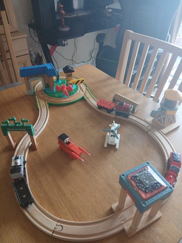 Thomas wooden railway - railway, set