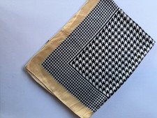 Brown and Gold Dogtooth Design