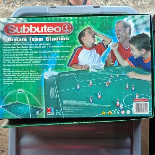 Subbuteo dream team football - team,