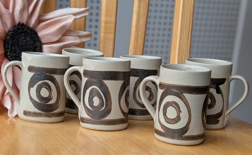 Vintage abaty pottery mugs - 6,