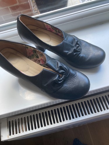 Hotter black shoes - black,