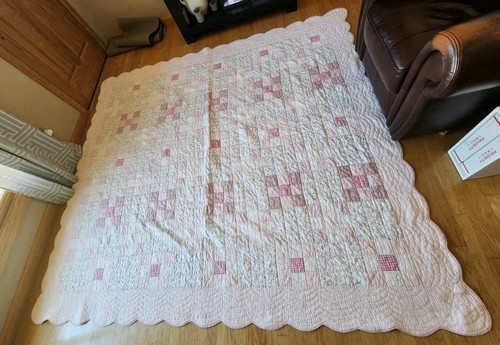 Vtg quilt victorian - quilt,