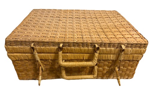 Wicker picnic basket - wicker,