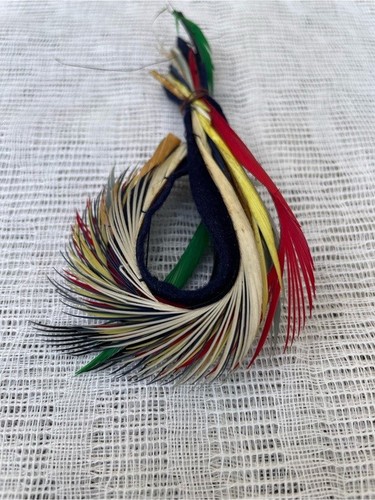 Vintage millinery feather - feather, band