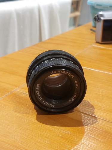 Pentacon auto 50mm - , fixed