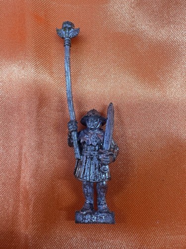 Bretonnian men arms - men,