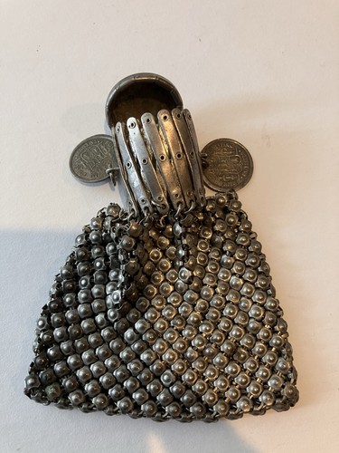 Antique silver gate top mesh - gate,