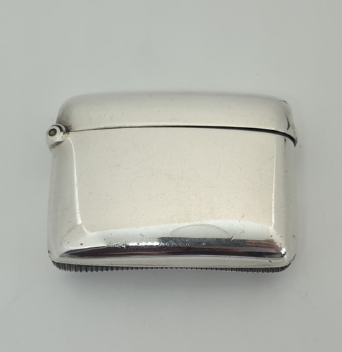 Sterling silver vesta case - sterling,