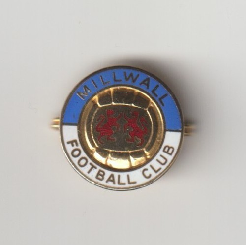 Millwall enamel badge - f.c.,