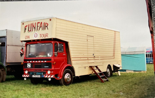 Leyland lorry colour - lorry,