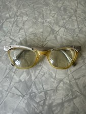 Vintage 50s Womens Cat Eye