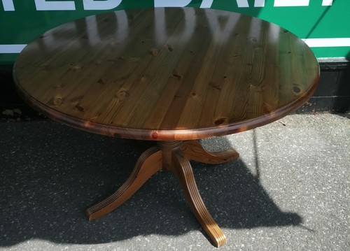 3ft9 ducal round pine - 3ft9",