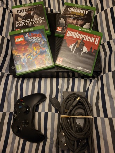 Xbox console with - xbox, 1
