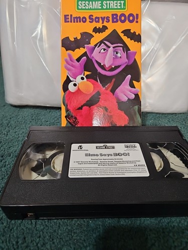 Sesame street elmo says boo - sesame, street: