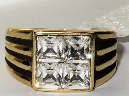 Mens gold pinky ring - , square