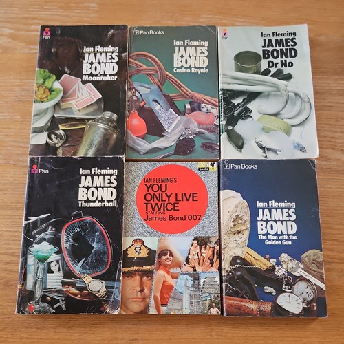 James bond ian fleming - james,