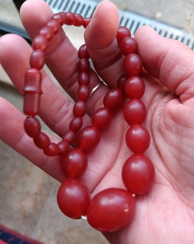 Cherry red amber - cherry,
