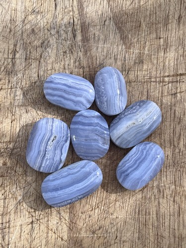 Blue lace agate crystal - blue,