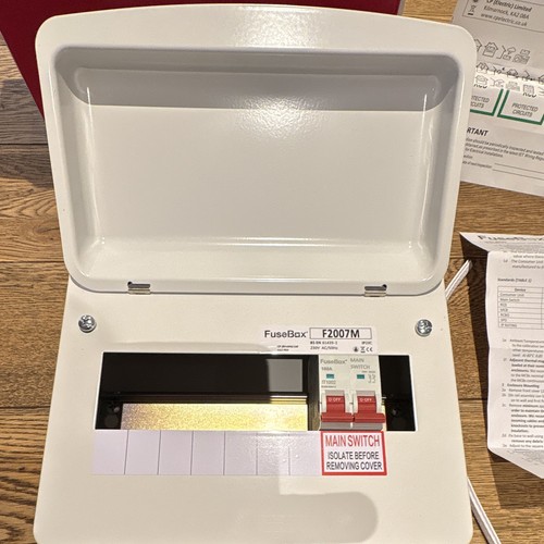 Fusebox f2007m consumer unit - fusebox,