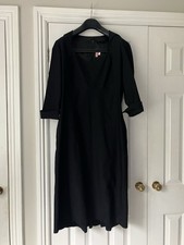 Lovely Black  Pinup Couture Vamp Dress. Size 2XL (UK 18 Approx).