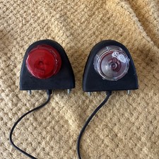 2x BRITAX Red White 428 Side