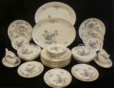 Royal albert hidden valley new romance dinner service 39 pieces