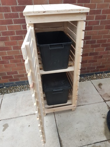 Recycle bin store - store, log