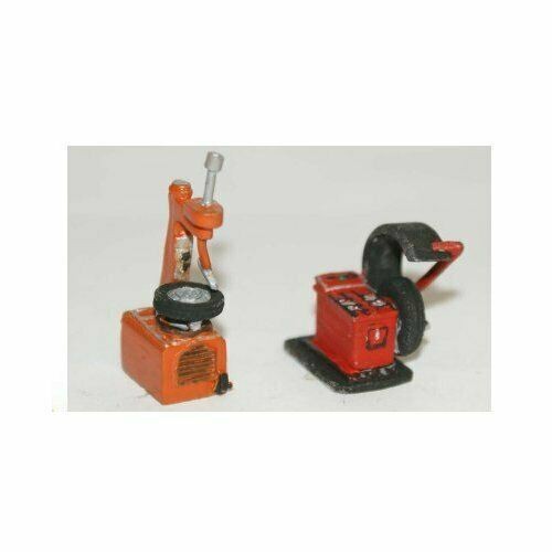 Garage workshop tyre changer - workshop,