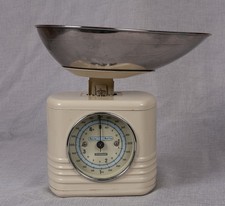 Dunelm Cream Typhoon Kitchen Scales with Chrome Bowl 2kg 4lb Retro Look Gauge