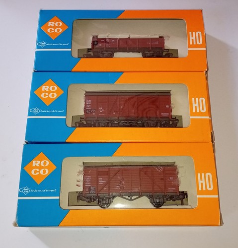 Model railway wagons - wagons, ho