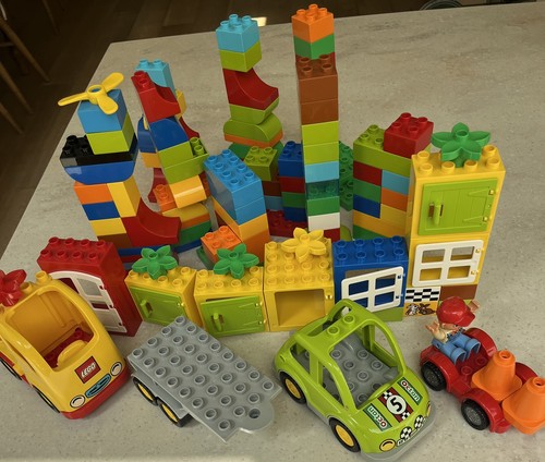 Boxed duplo approx random - boxed,