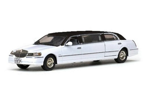 Lincoln town car limo white - town,