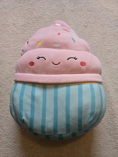 Diedre the cupcake - the,
