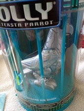 Polly The Teksta Parrot