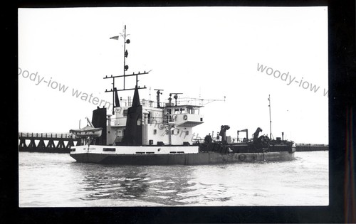 Ce4893 westminster dredger - dredger,