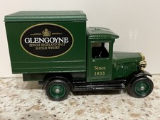 Lledo  Chevrolet Box Van