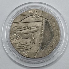 Minting Error Undated Segment of Shield Circulated UK Twenty Pence 20p coin