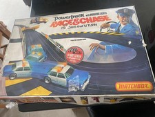 Matchbox race and chase set - matchbox,