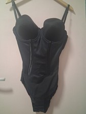 Black Maidenform Flexees