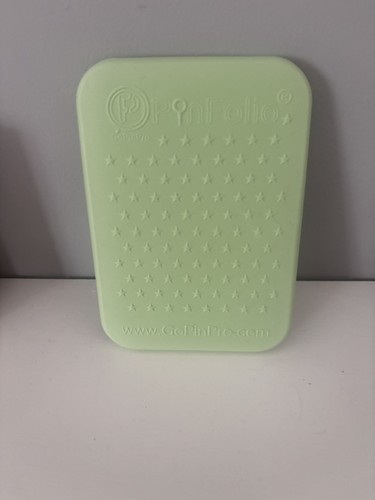Pin pro pinfolio - pinfolio, itty