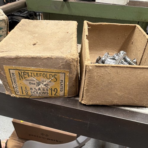 Nettlefolds brass slotted - brass,