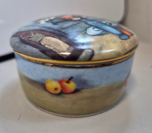 Goebel artis orbis trinket box - trinket,