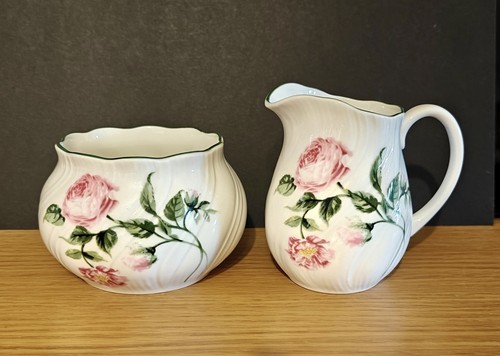 Mottisfont roses rosina bone - mottisfont,