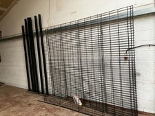 Mesh security fencing x 3 - ,
